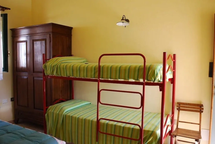 Standard Triple room with land view