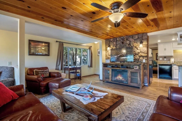 3 Bedrooms Cottage
