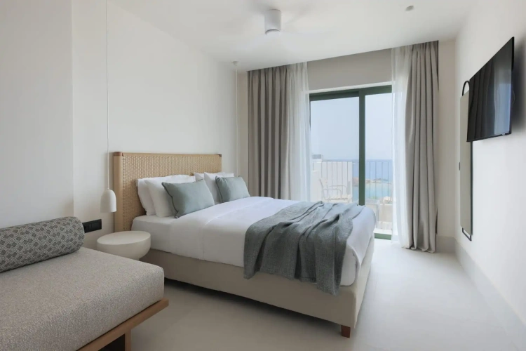 Superior Triple room seafront