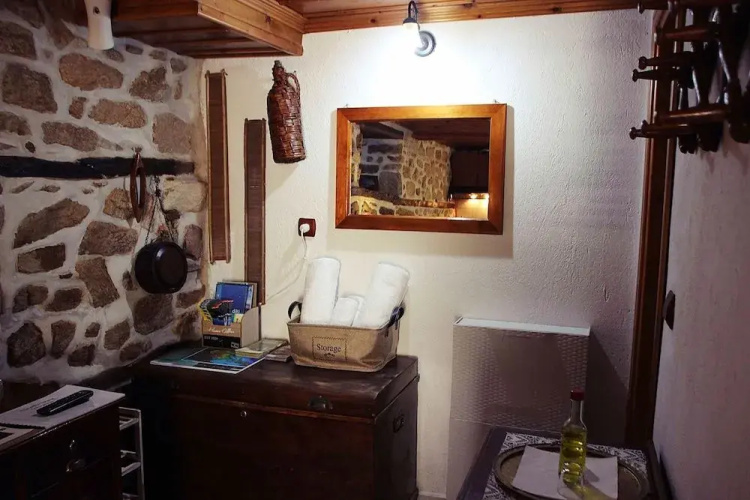 Aristotelis Traditional Guest House
