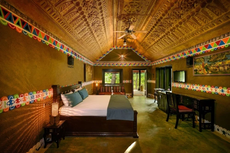 Double Cottage