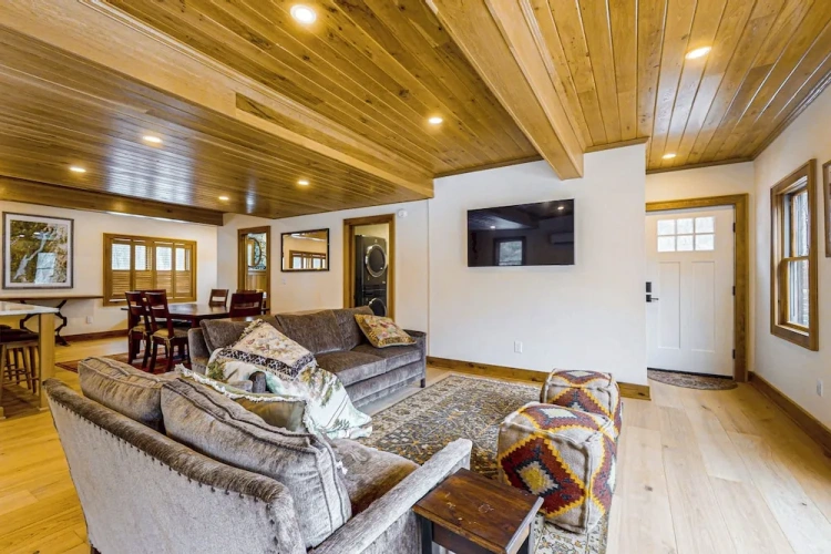 3 Bedrooms Cottage
