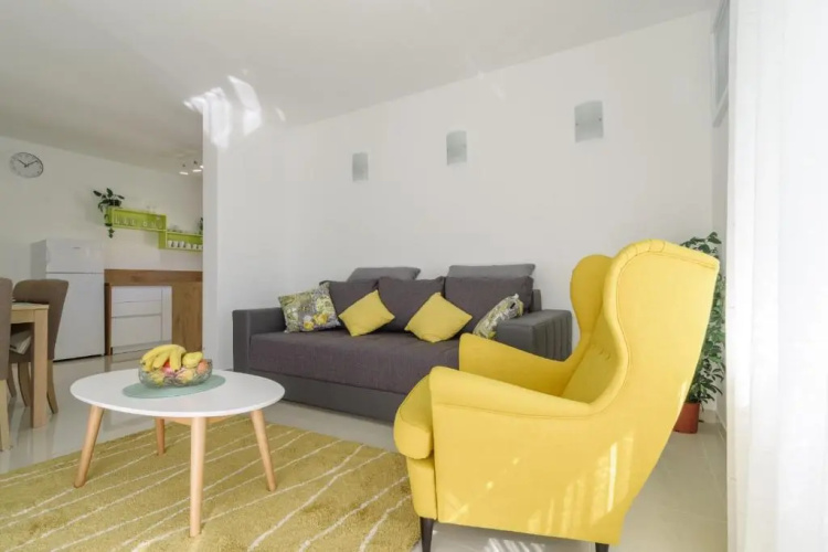 Apartment S-7