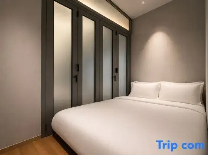 1 Bedroom Premier Double Suite with balcony and with city view
