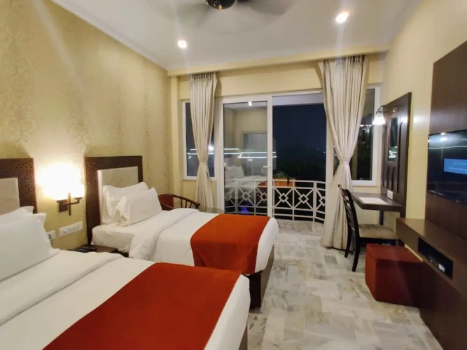 Standard room with balcony