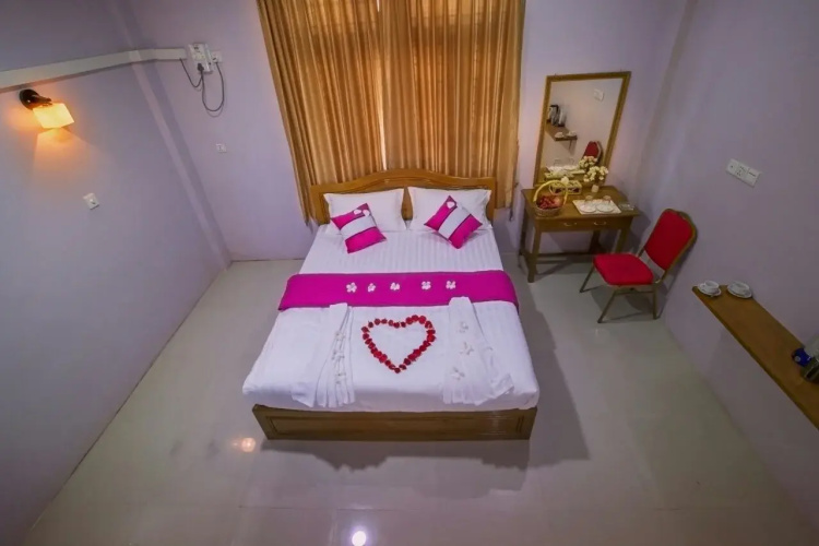 Golden Dragon Hotel