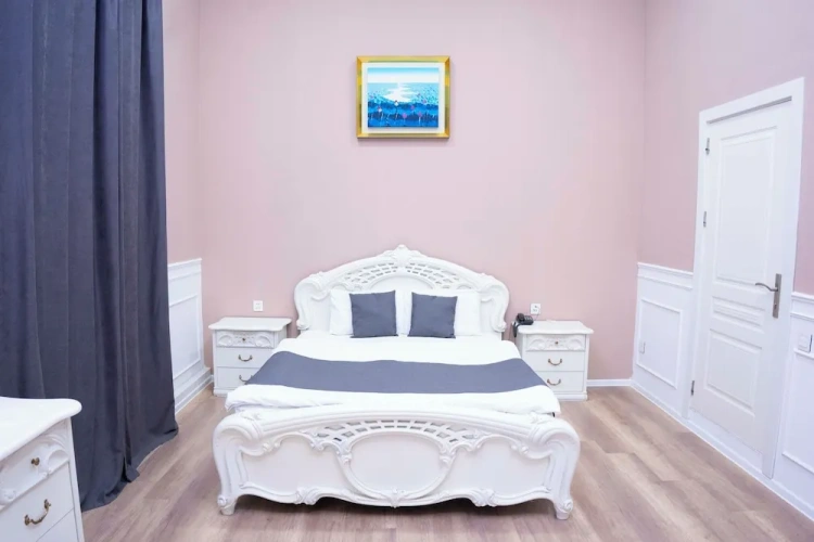 Comfort Single room with balcony and with city view