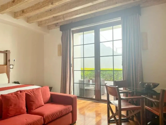 Deluxe Double Suite