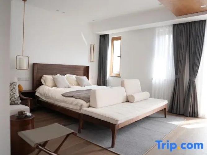 Superior Double room with balcony