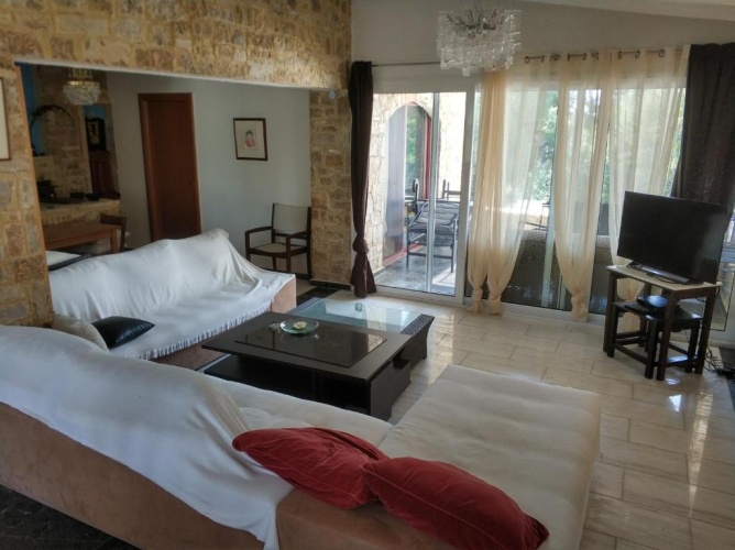 3 Bedrooms Villa