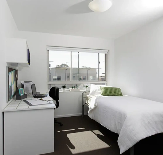 Single Apartment with balcony