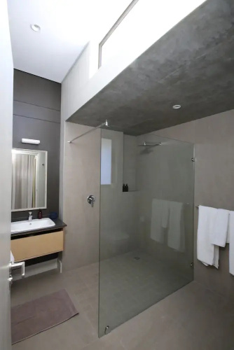 The Elegant Guesthouse