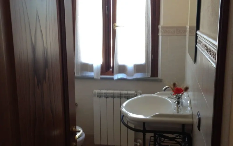 3 Bedrooms Apartment