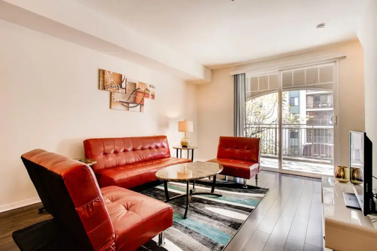 2 Bedroom Triplex Steps from Balboa Park