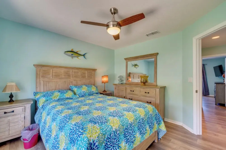 2 Mi to Ocean: Home w/ Pool in Hernando Beach!