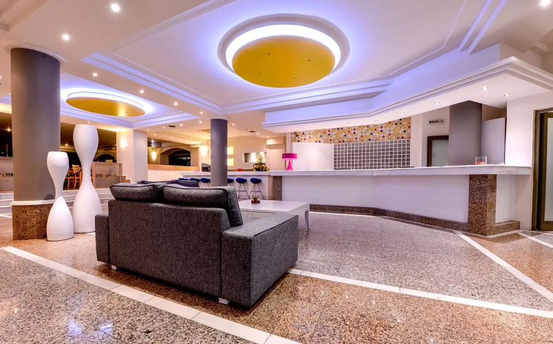 Neptuno Beach Zeus Hotels