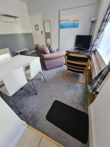Meadowside Holiday Apartments