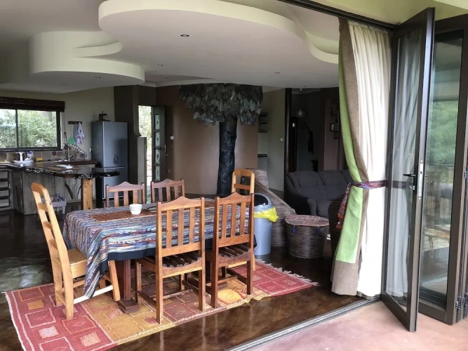 Executive Suite with garden view