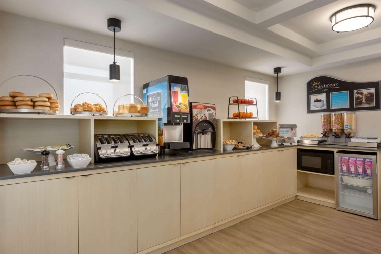 Days Inn By Wyndham Toronto West Mississauga photo 10