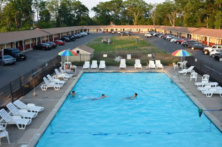 Atlantic Inn & Suites