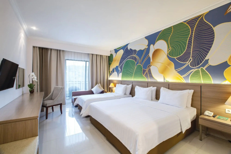 The Green Peak, ARTOTEL Curated