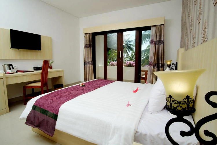 Puri Saron Senggigi Hotel