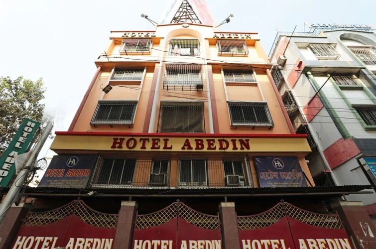 OYO 26143 Hotel Abedin