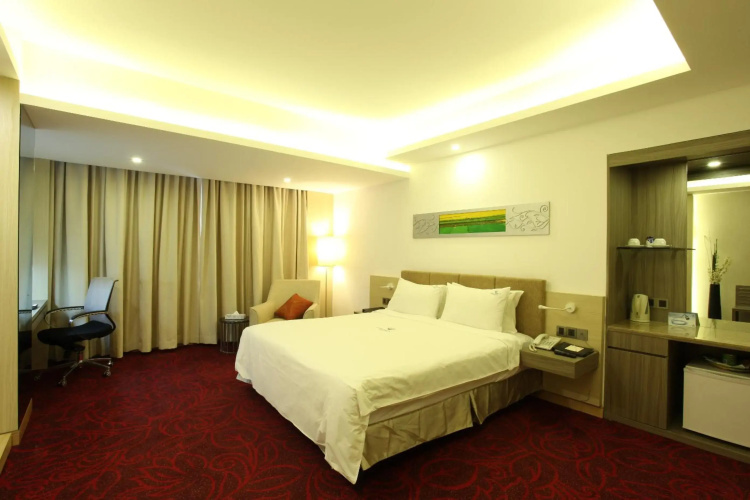 Dhaka Regency Hotel & Resort