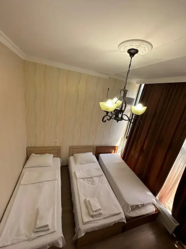 Ai̇si̇ Hotel