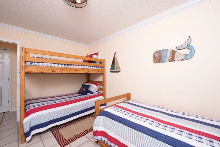 Spunky Sandpiper 3 Bedroom Home