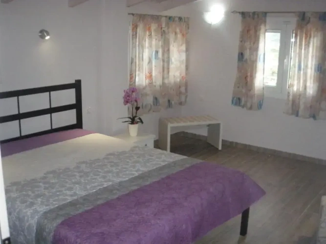 1 Bedroom Apartment with sea view