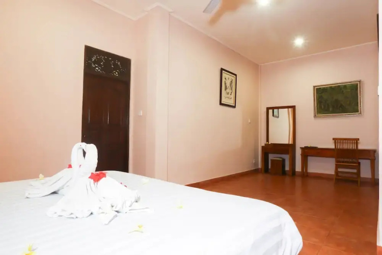 Nyoman Ada Resort