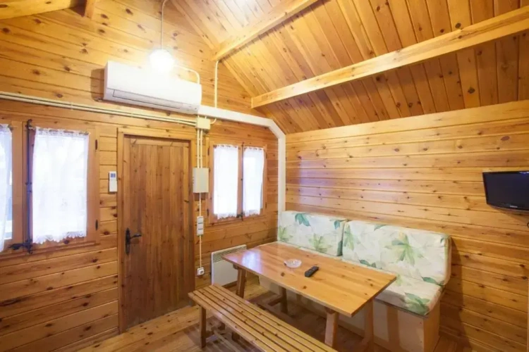 1 Bedroom Bungalow
