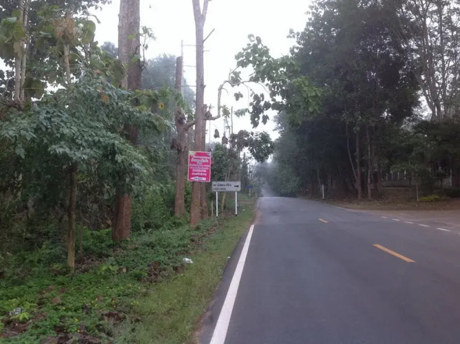 Bann Thong Pan Chang Hotel