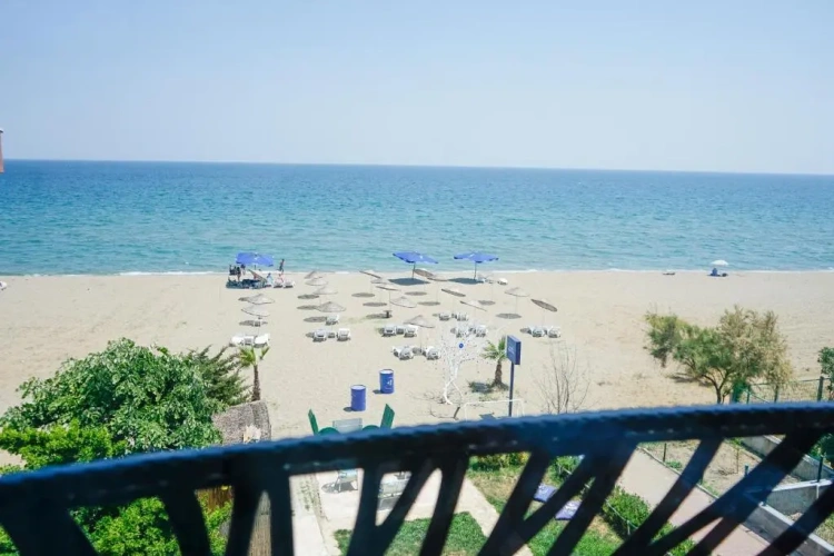 Standard Quadruple room with sea view
