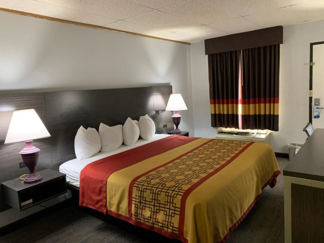 Pigeon Forge Parkway Inn