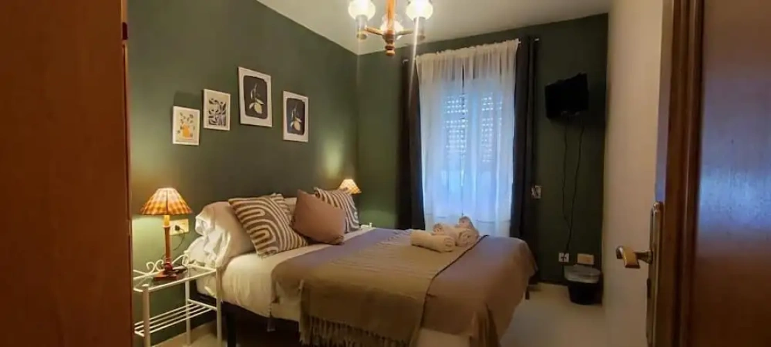 Economy room