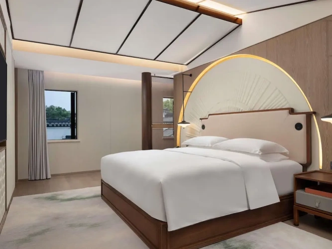 Deluxe Double Suite