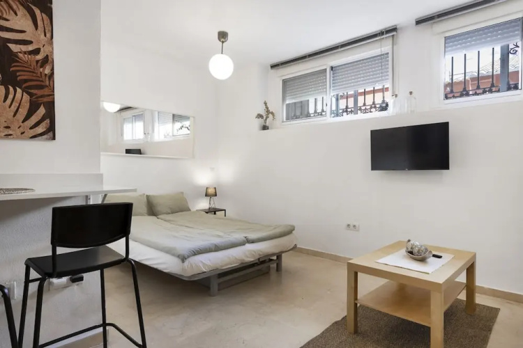 Cozy Central Studio in Pasaje Olletas