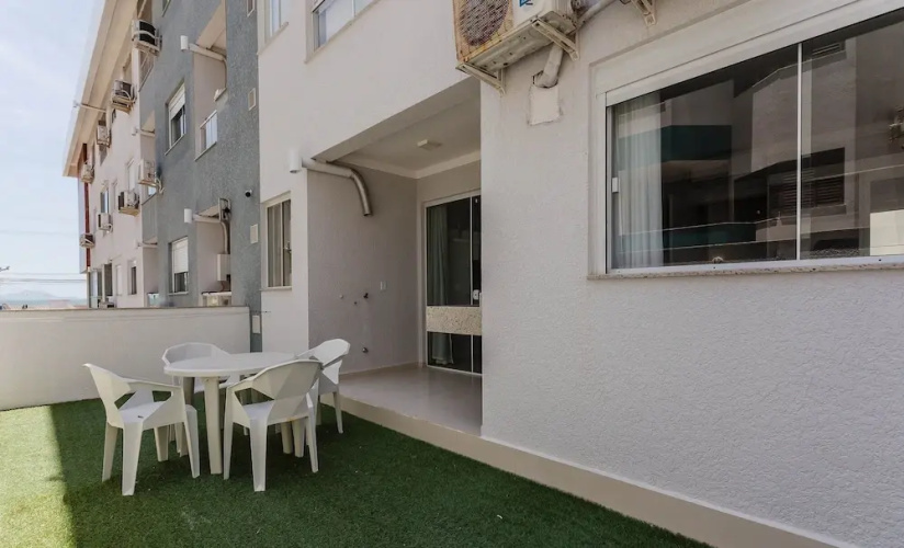 Beautiful Seaside Apartment With Barbecue Rmi0007