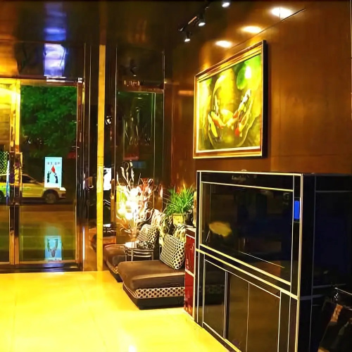 Ningmeng Shuijing Hotel