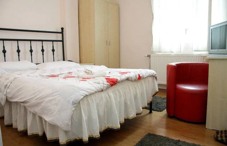 Sara Hotel