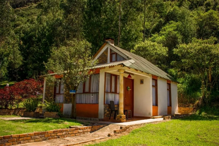 2 Bedrooms Villa