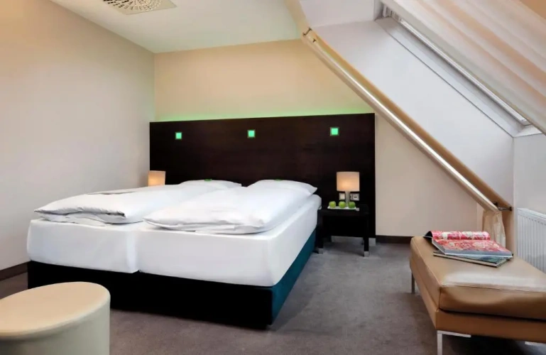 Signature Suite