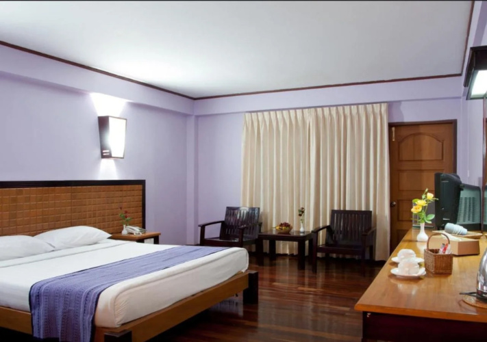 Hotel Zwekabin