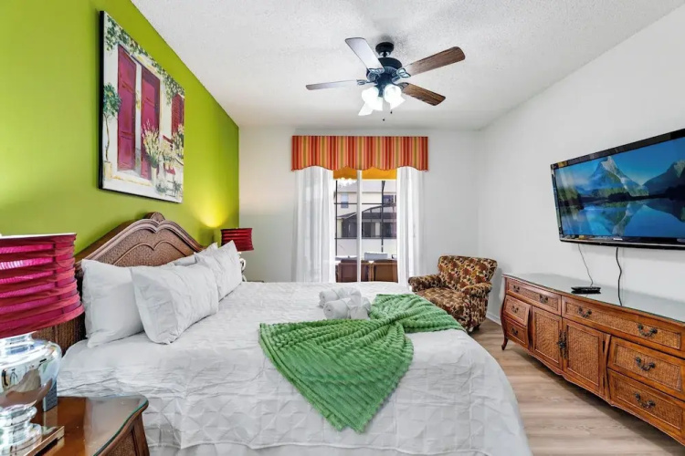 Relax & Unwind – Stunning Home W/ Private Pool!