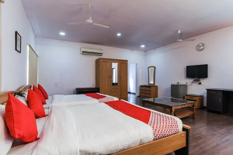 Guest rooms