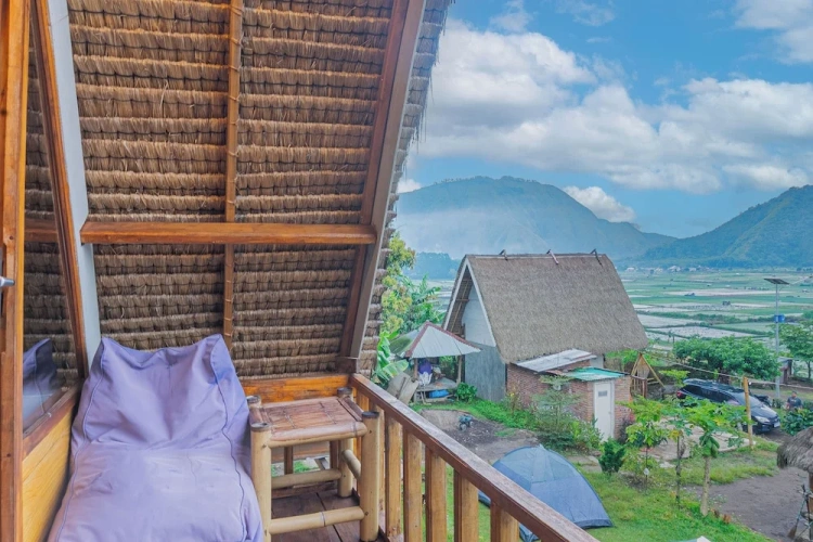 Standard room with balcony