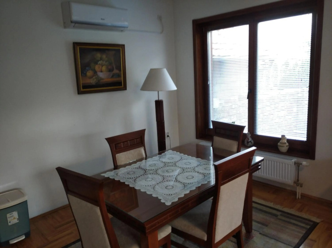 Mladenovic apartments