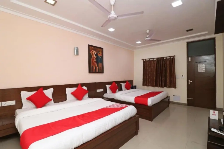 Classic Triple room